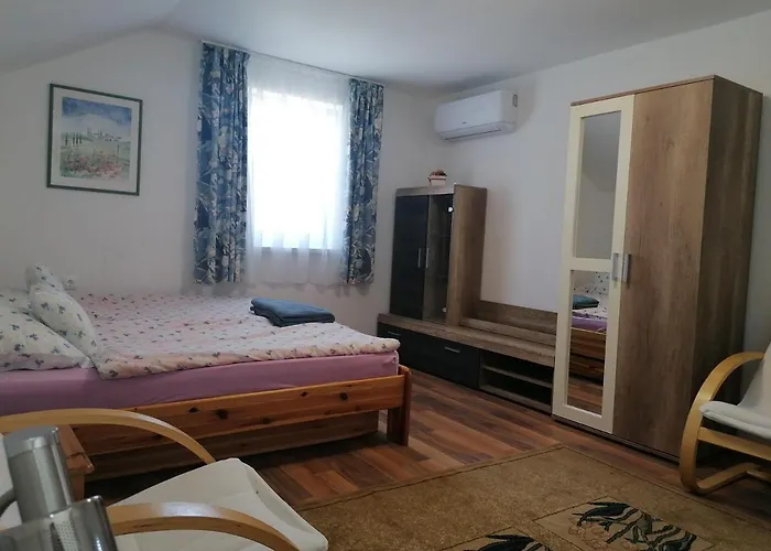 Διαμέρισμα Mimi Vendeghaz